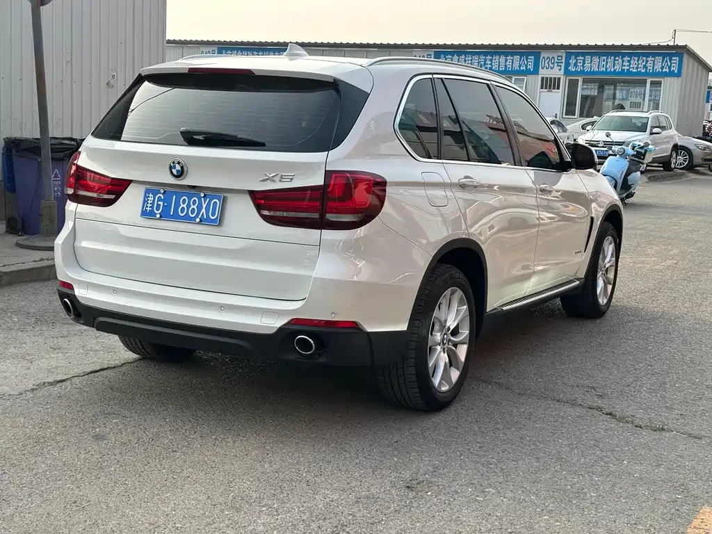 BMW X5 2014 — фото 19