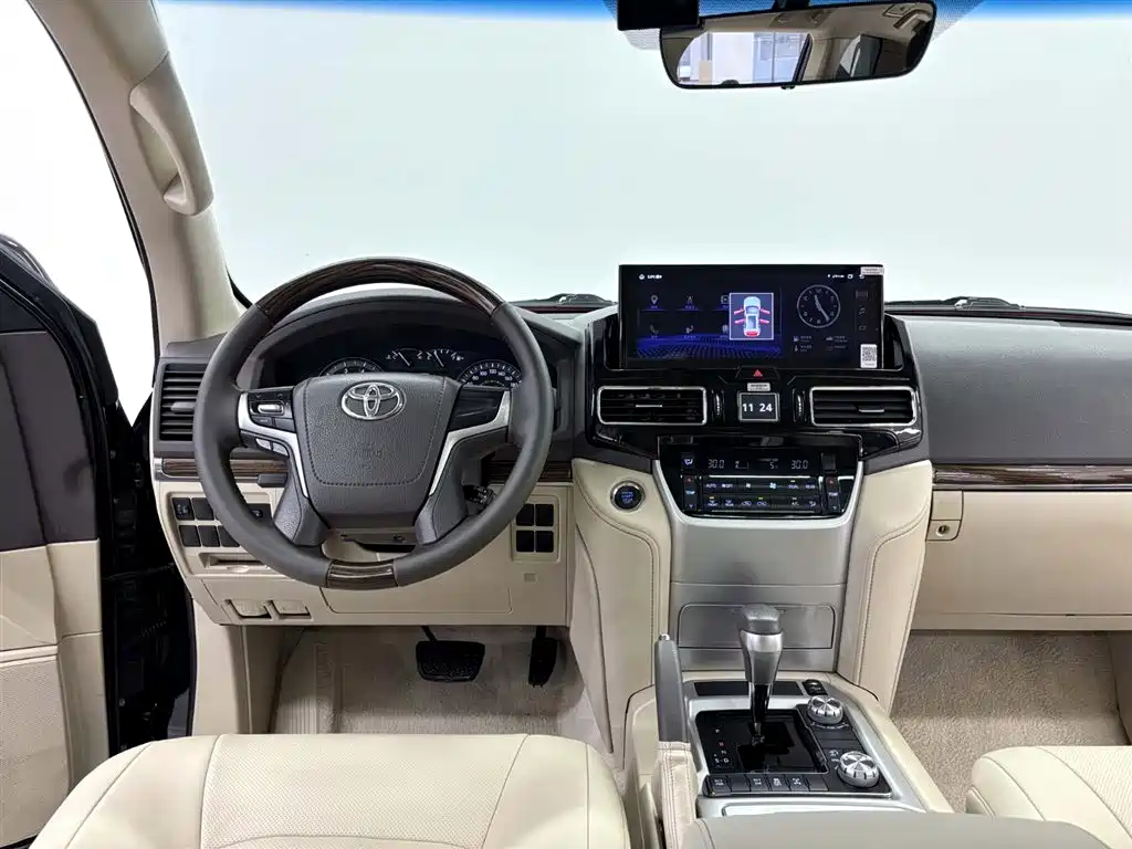 Toyota Land Cruiser 2019 — фото 12