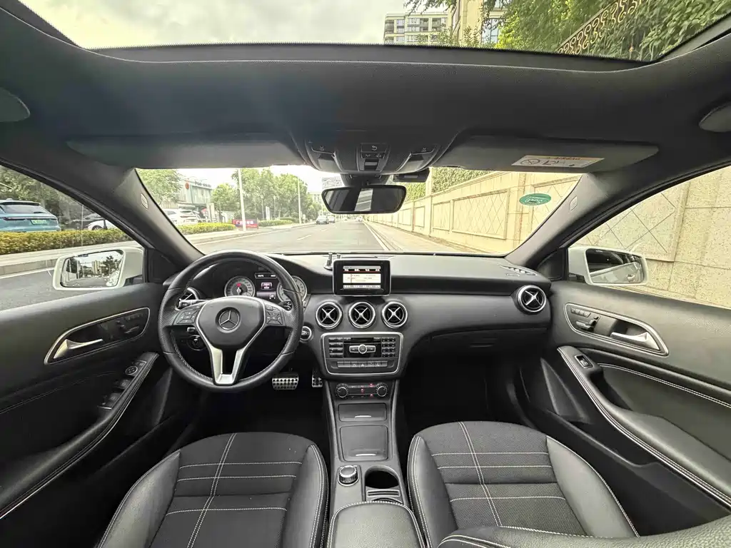 Mercedes-Benz A-Class 2014 — фото 8