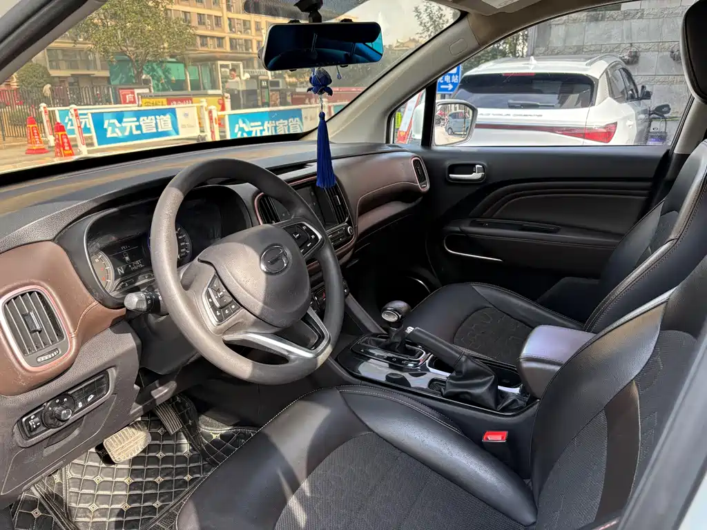 GAC Motor Trumpchi GS3 2018 — фото 10