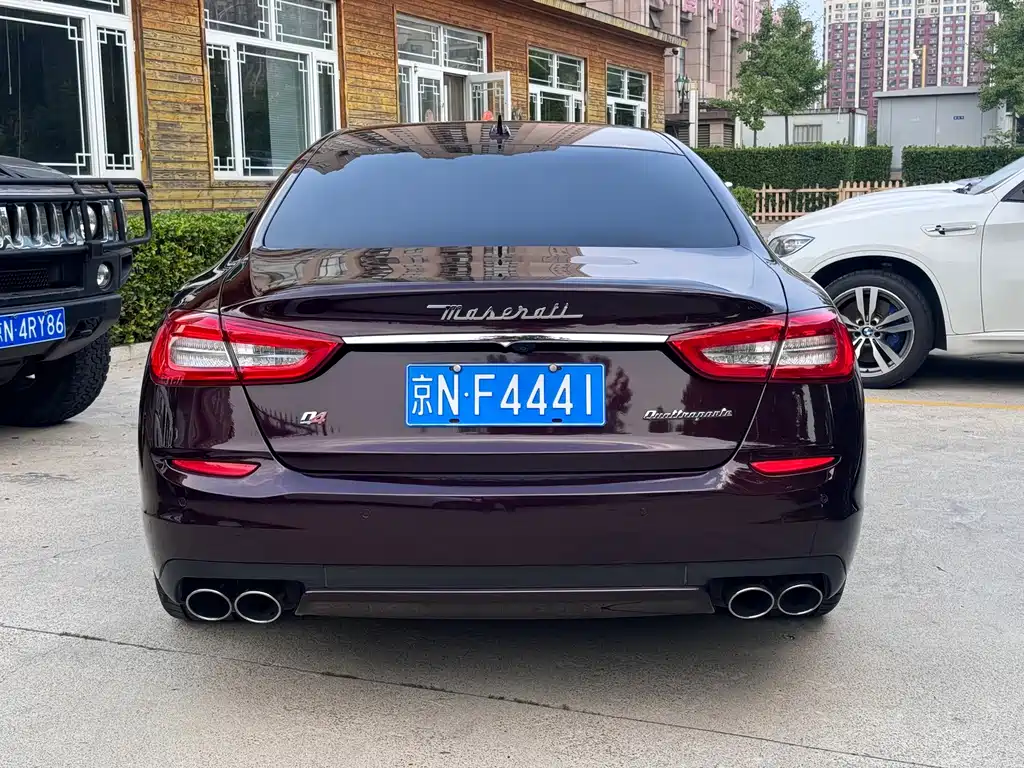 Maserati Quattroporte 2016 — фото 4