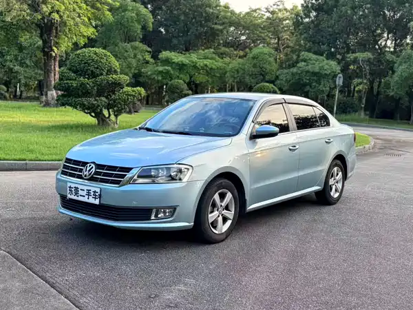 Volkswagen Lavida 2014