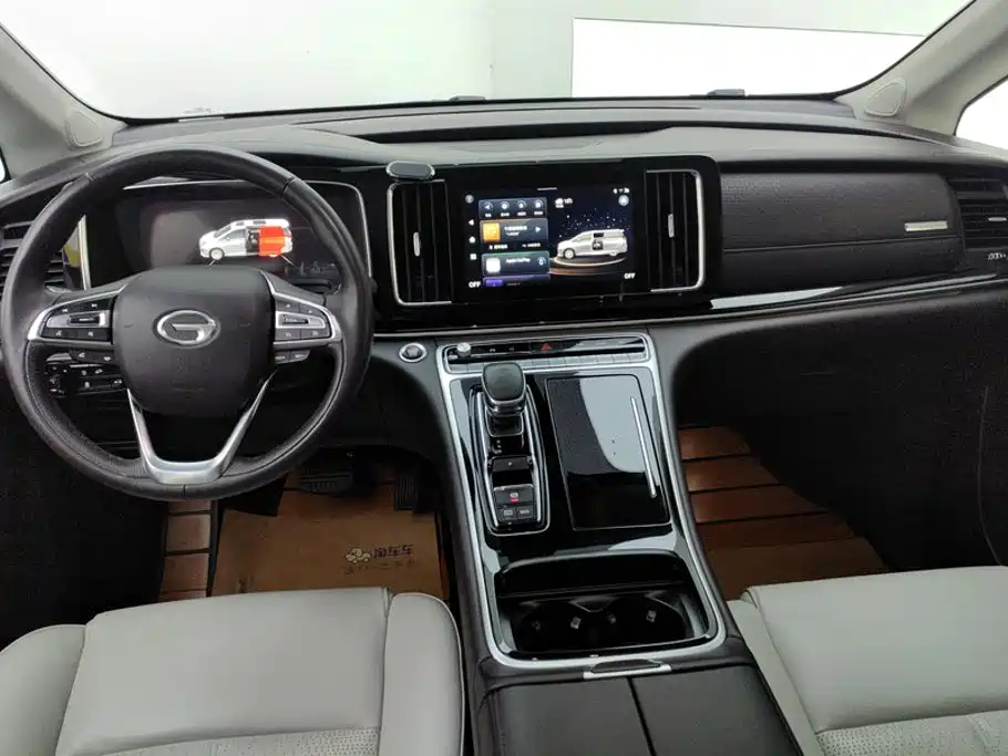 GAC Trumpchi M8 2021 — фото 13