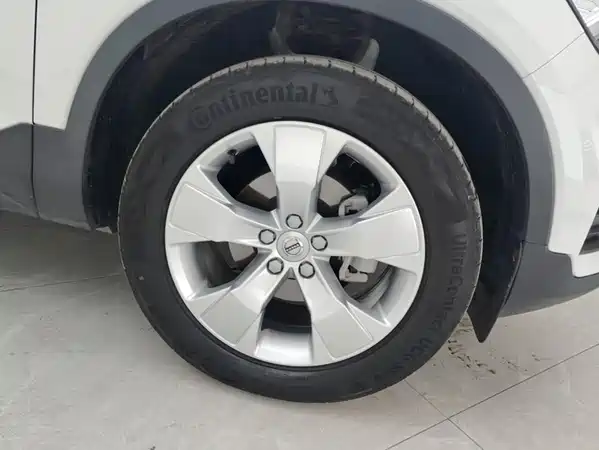 Volvo XC40 2021