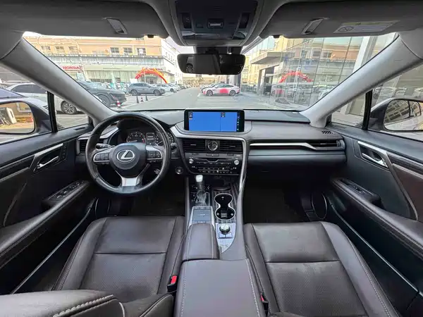 Lexus RX 2021