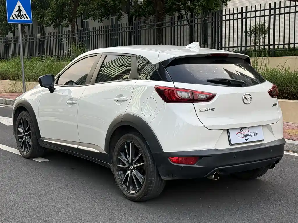 Mazda CX-3 2018 — фото 17