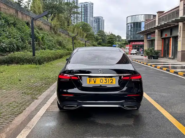 Mercedes-Benz E-Class 2018