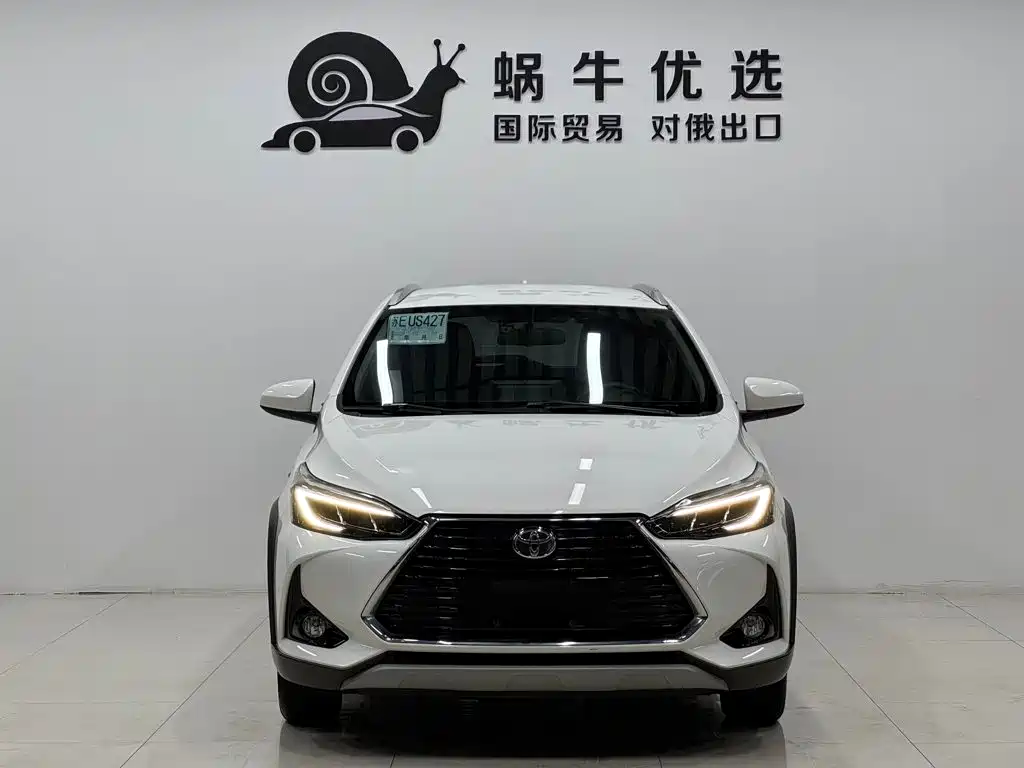 Toyota Yaris L 2022