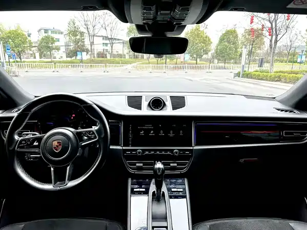 Porsche Macan 2018