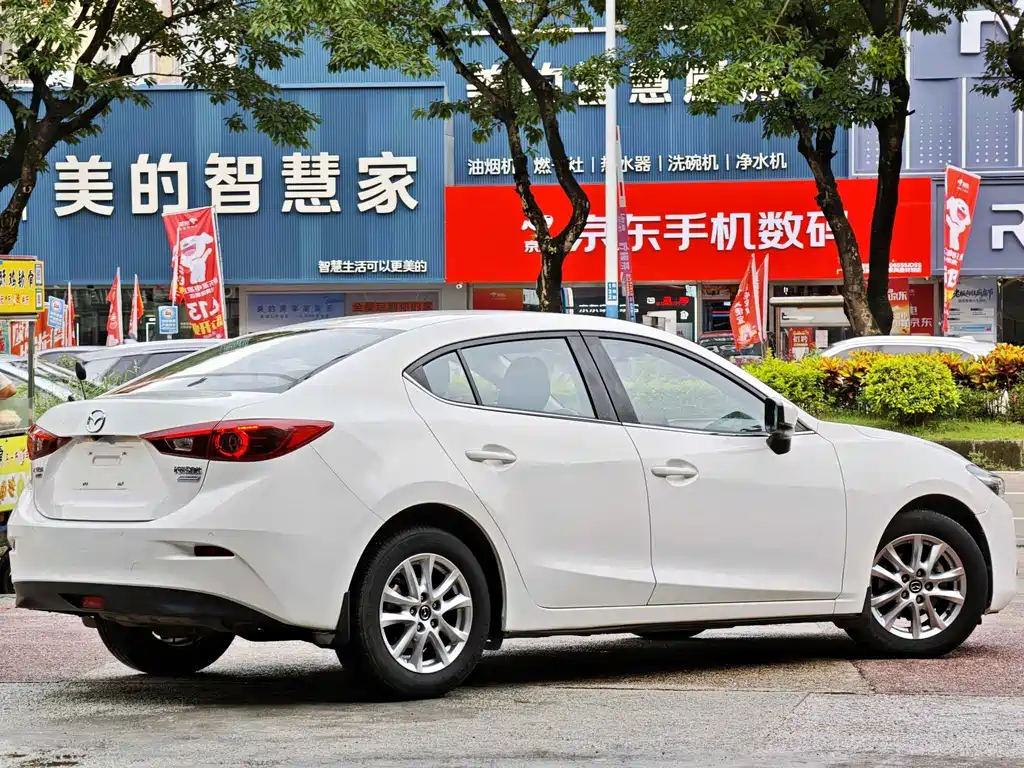 Mazda 3 Angkesela 2017 — фото 8