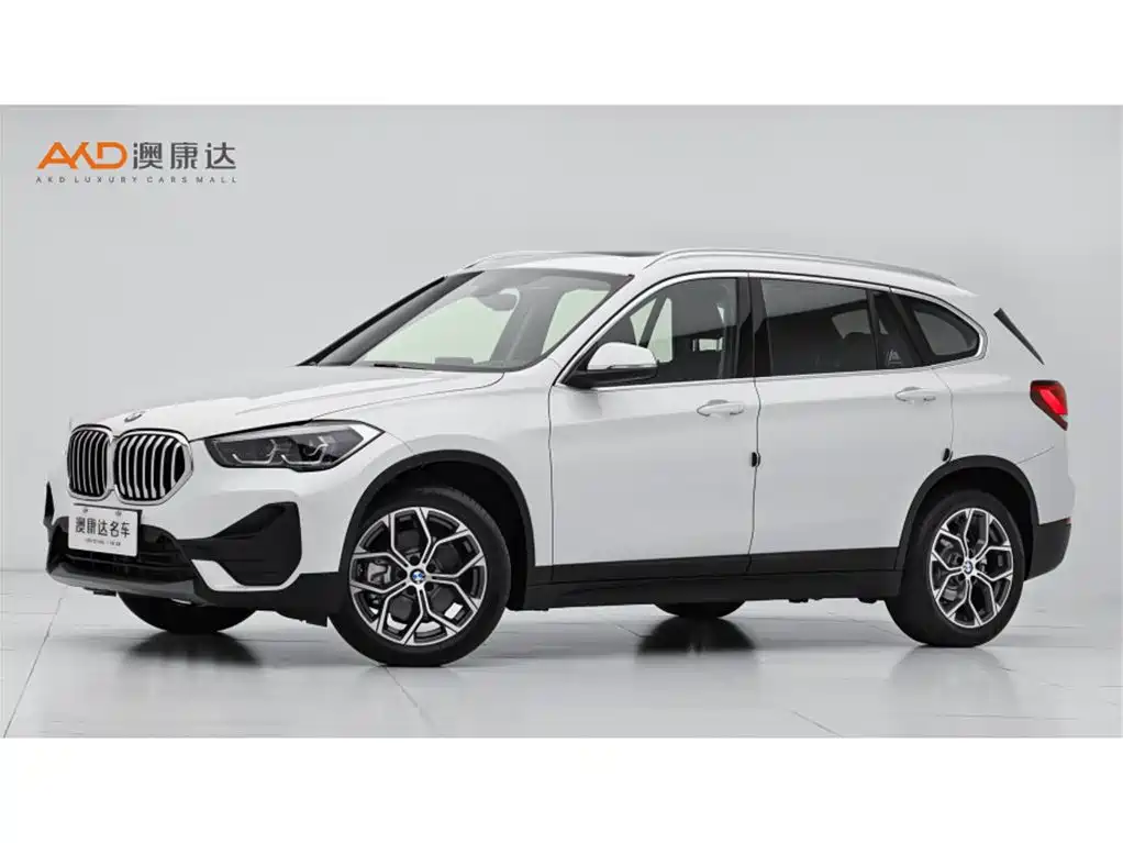 BMW X1 2023 — фото 1