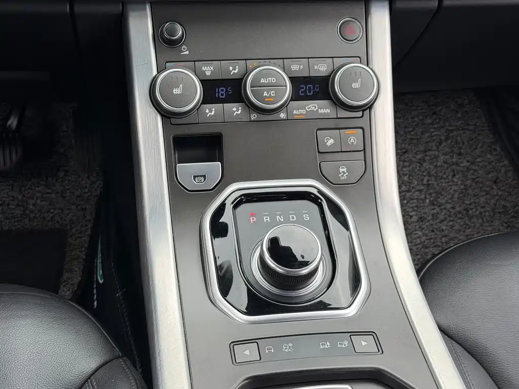 Land Rover Range Rover Evoque 2018 — фото 13