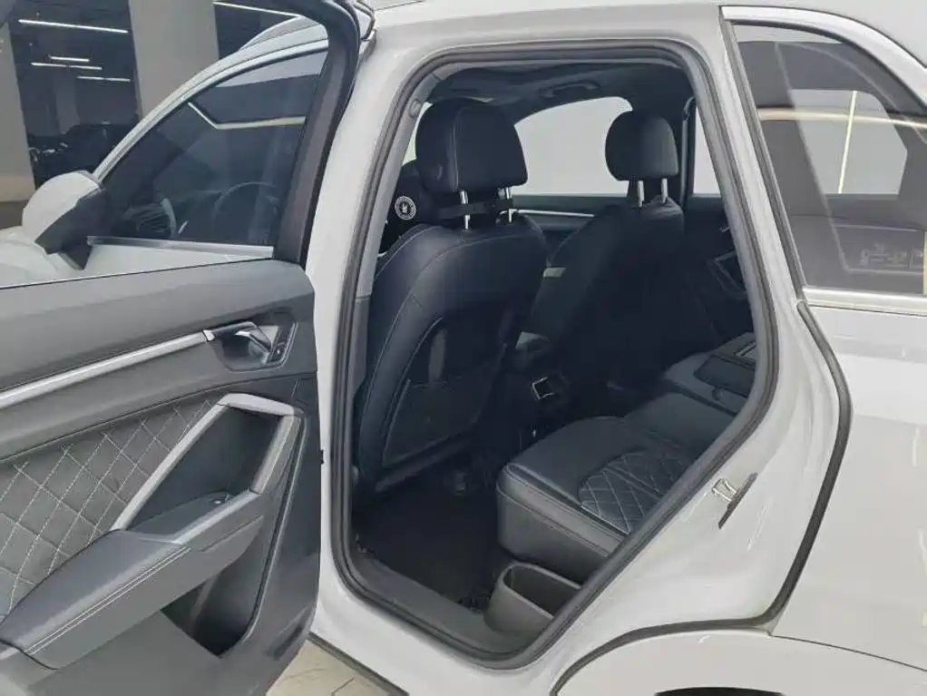 Audi Q3 2025