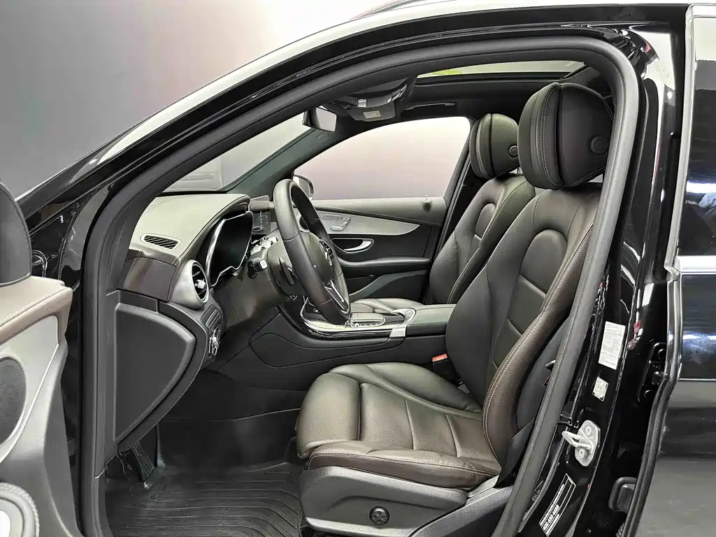 Mercedes-Benz GLC 2022