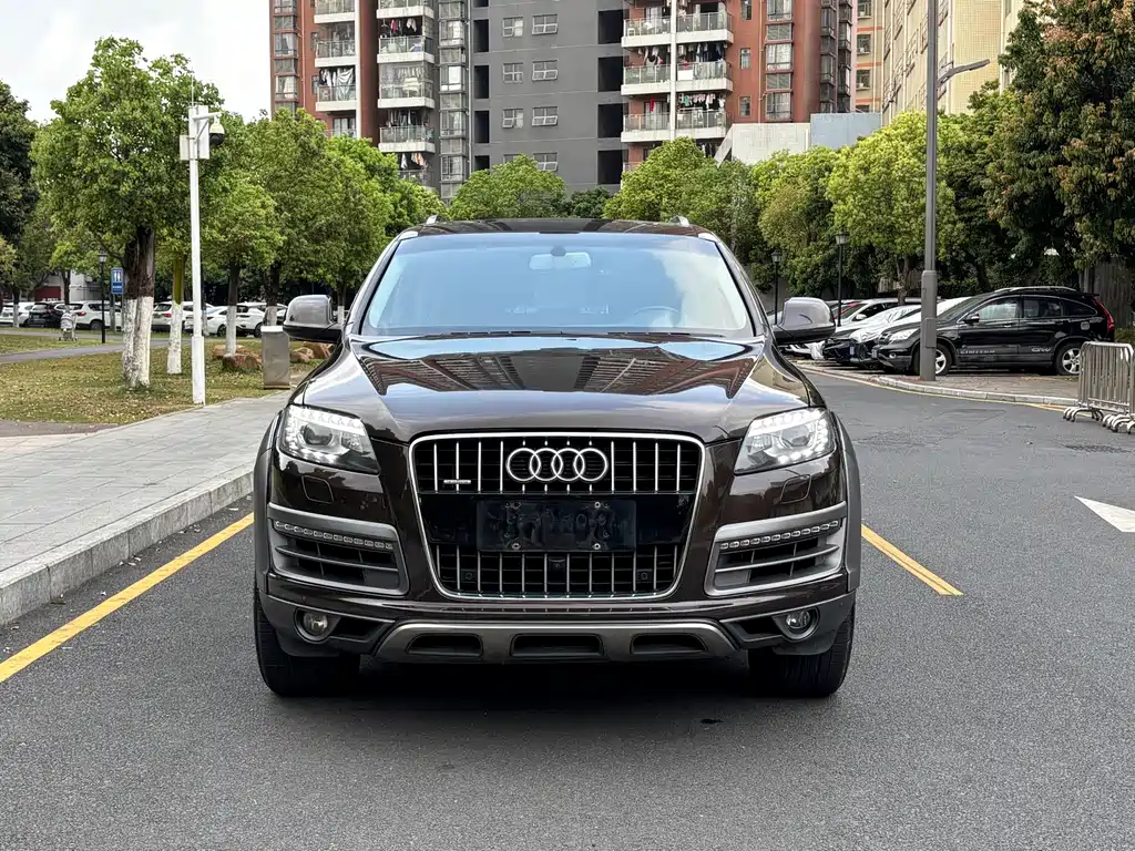 Audi Q7 2014 — фото 2