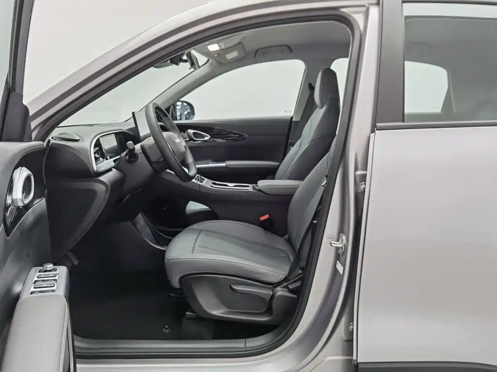 Geely Galaxy Starwish 2026 — фото 10