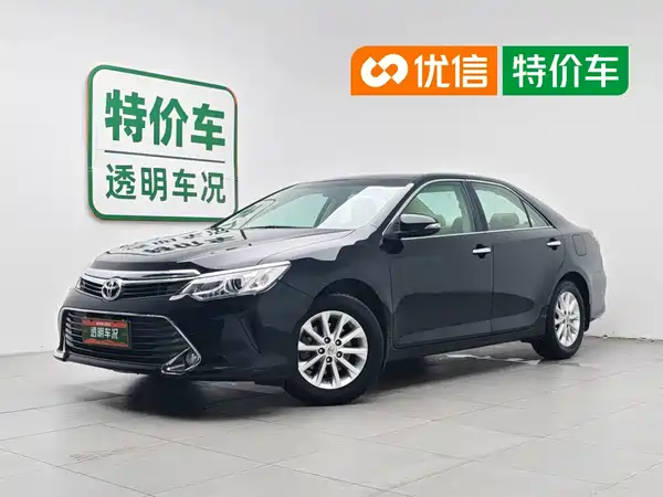 Toyota Camry 2015