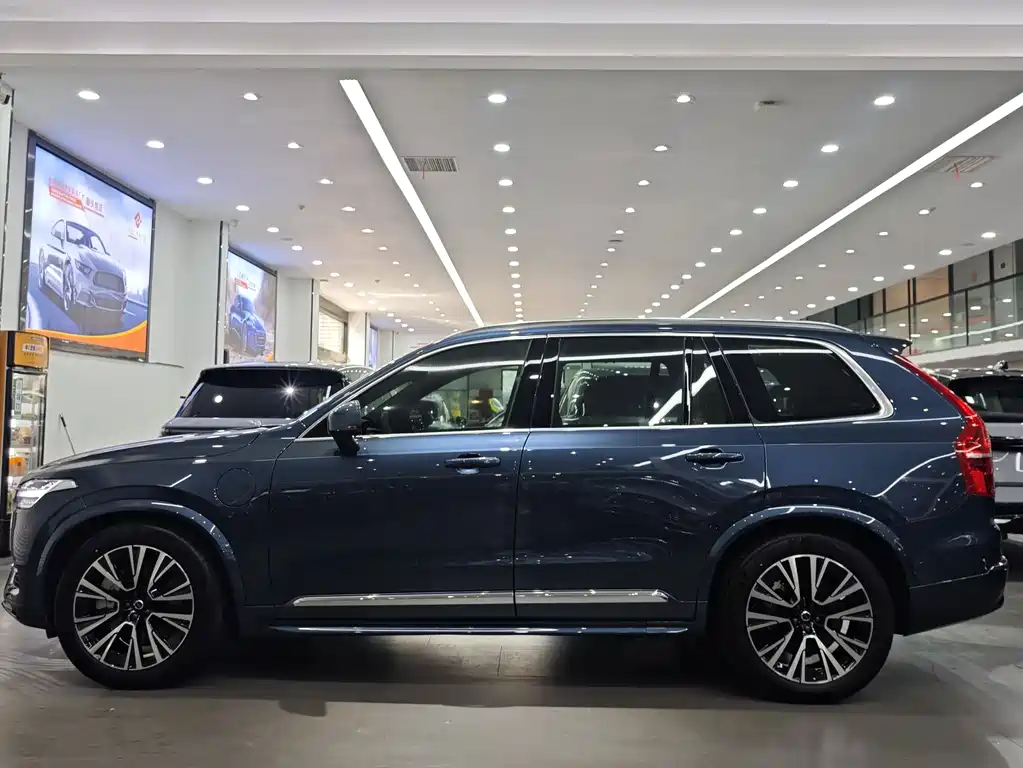 Volvo XC90 PHEV 2024 — фото 4