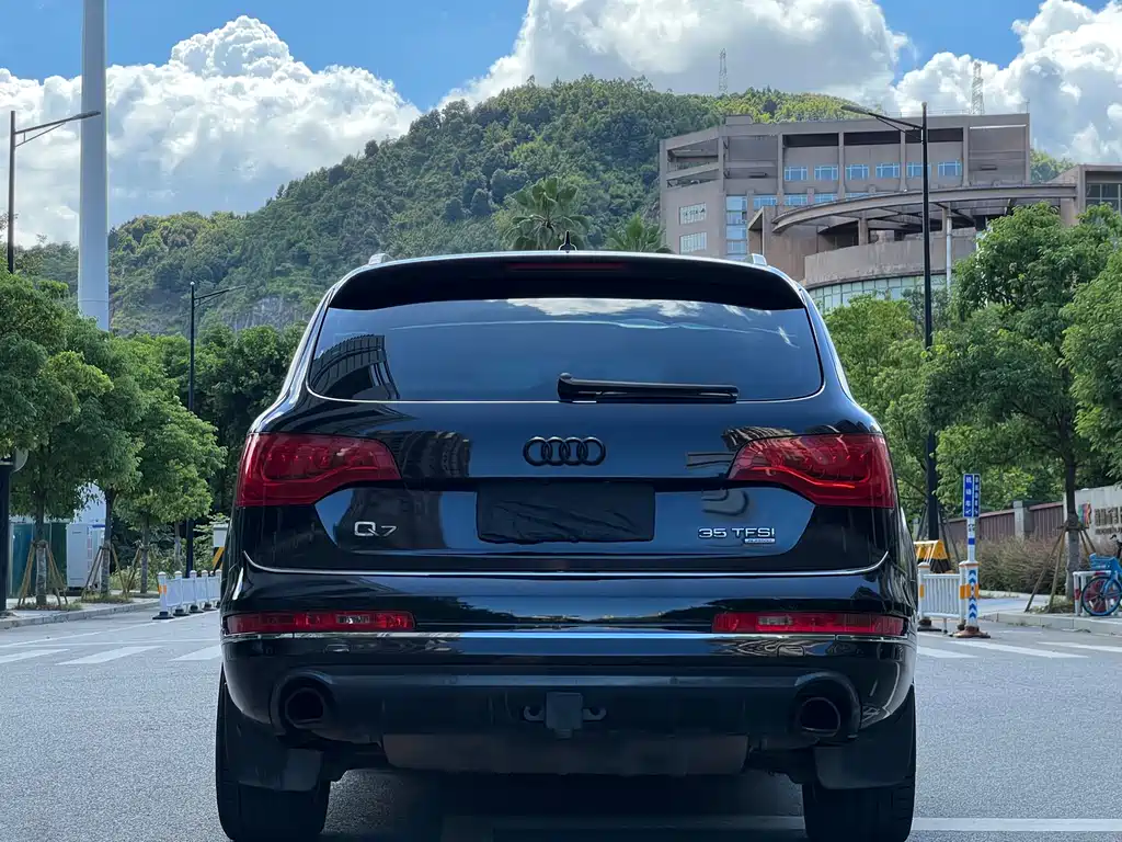 Audi Q7 2013 — фото 5