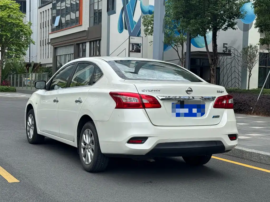 Nissan Sylphy 2017 — фото 8