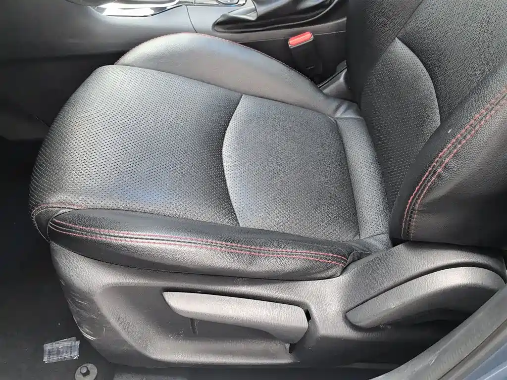 Mazda 3 Axela 2015 — фото 20