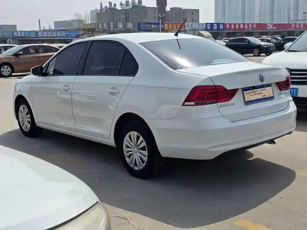 Volkswagen Santana 2016