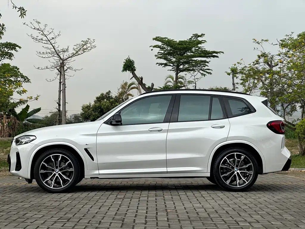 BMW X3 2022 — фото 14