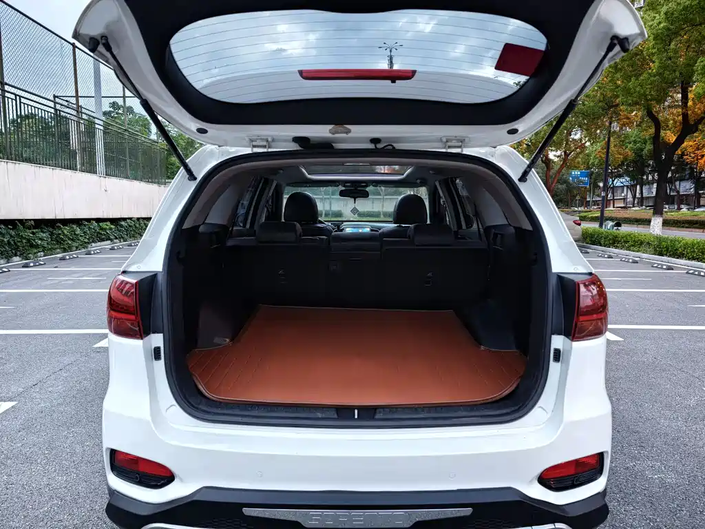 Kia Sorento 2018 — фото 16