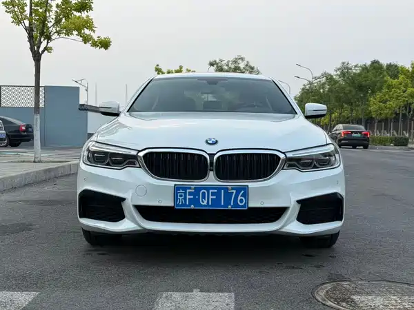 BMW 5 Series 2020