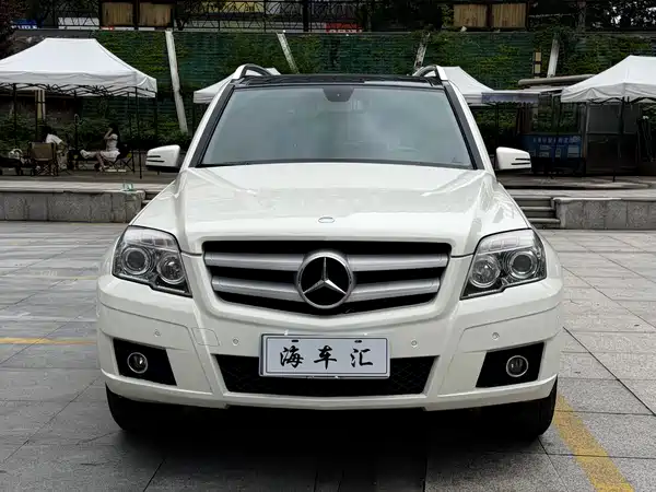 Mercedes-Benz GLK-Class 2011
