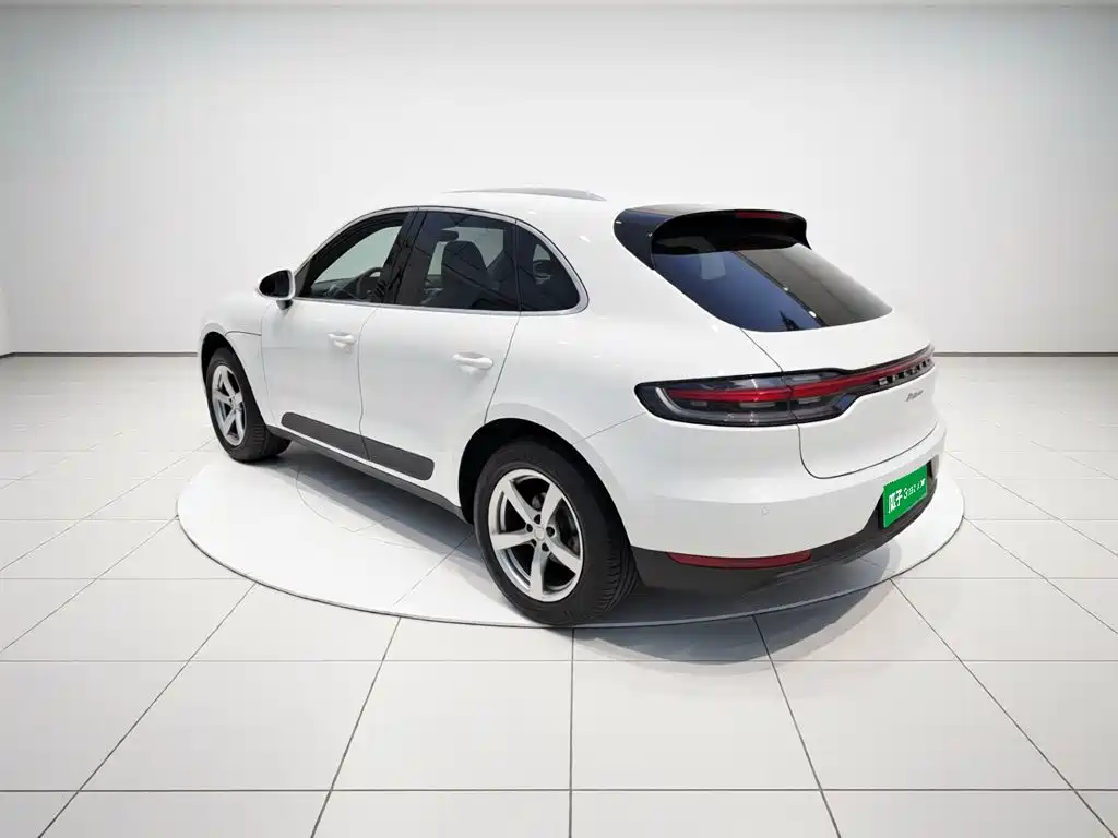 Porsche Macan 2020