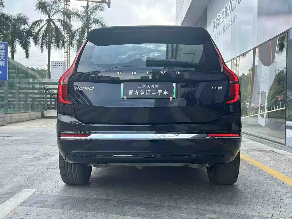 Volvo XC90 PHEV 2025 — фото 11