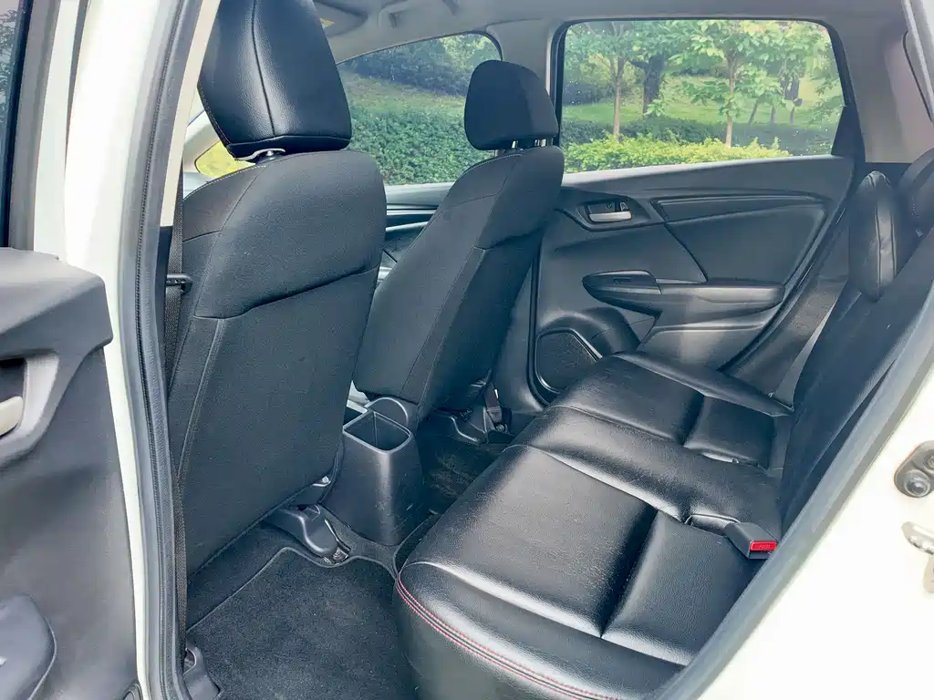 Honda Fit 2018 — фото 27