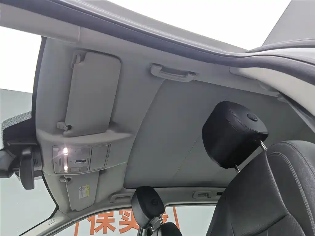 Land Rover Discovery Sport 2019 — фото 14