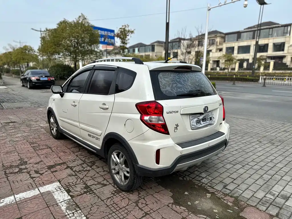 Changan CX20 2015 — фото 6