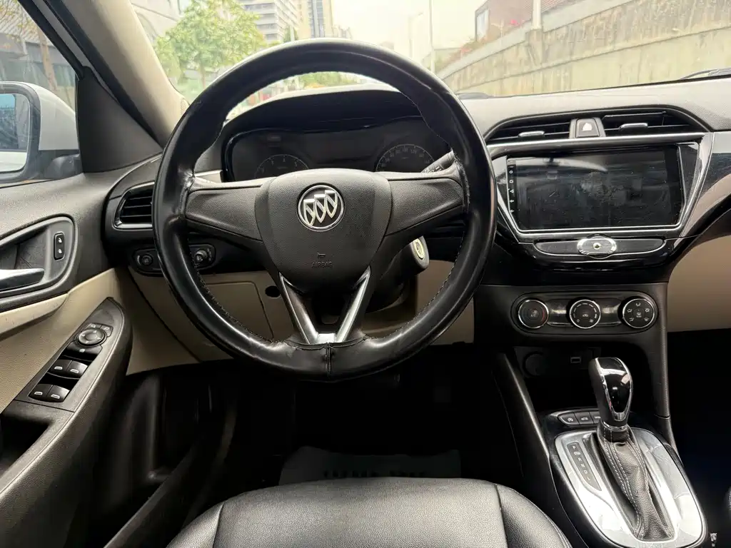 Buick Excelle 2021 — фото 11