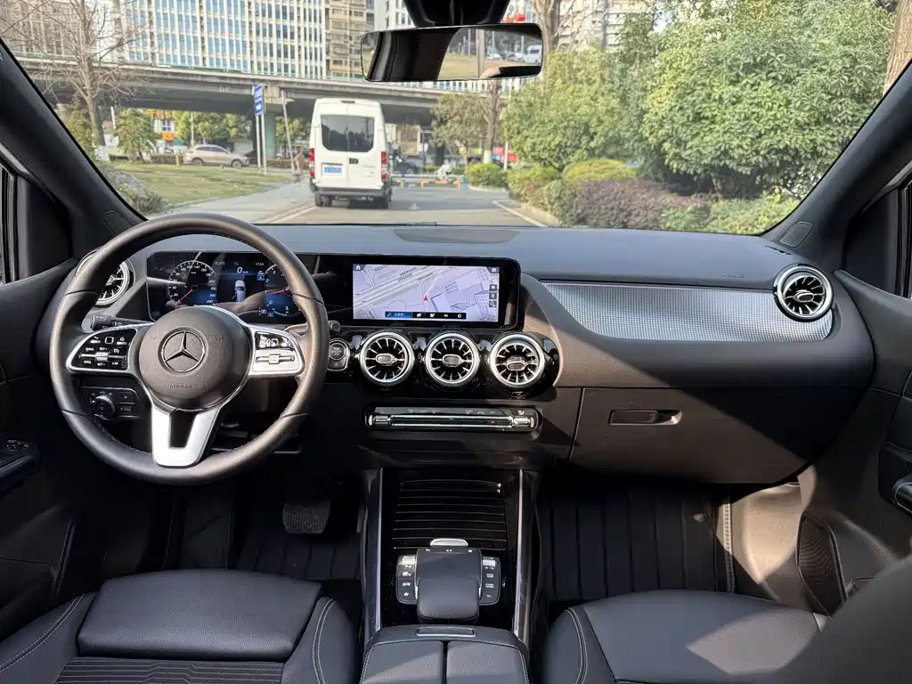 Mercedes-Benz B-Class 2023 — фото 13