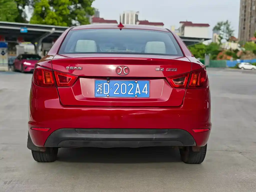 BAIC Senova D50 2015 — фото 8