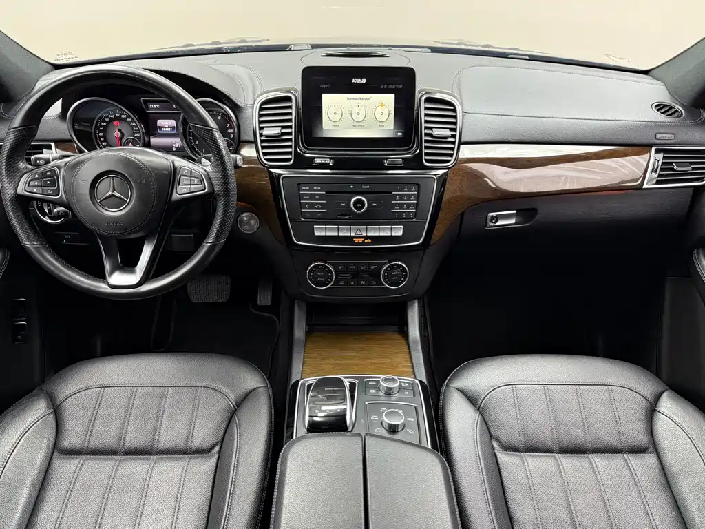 Mercedes-Benz GLS 2018 — фото 8