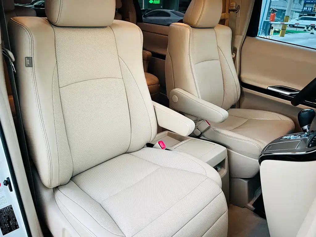 Toyota Alphard 2013 — фото 10