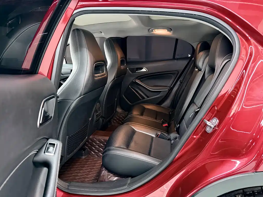 Mercedes-Benz GLA 2019 — фото 10