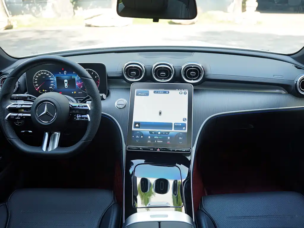 Mercedes-Benz C-Class 2022 — фото 17
