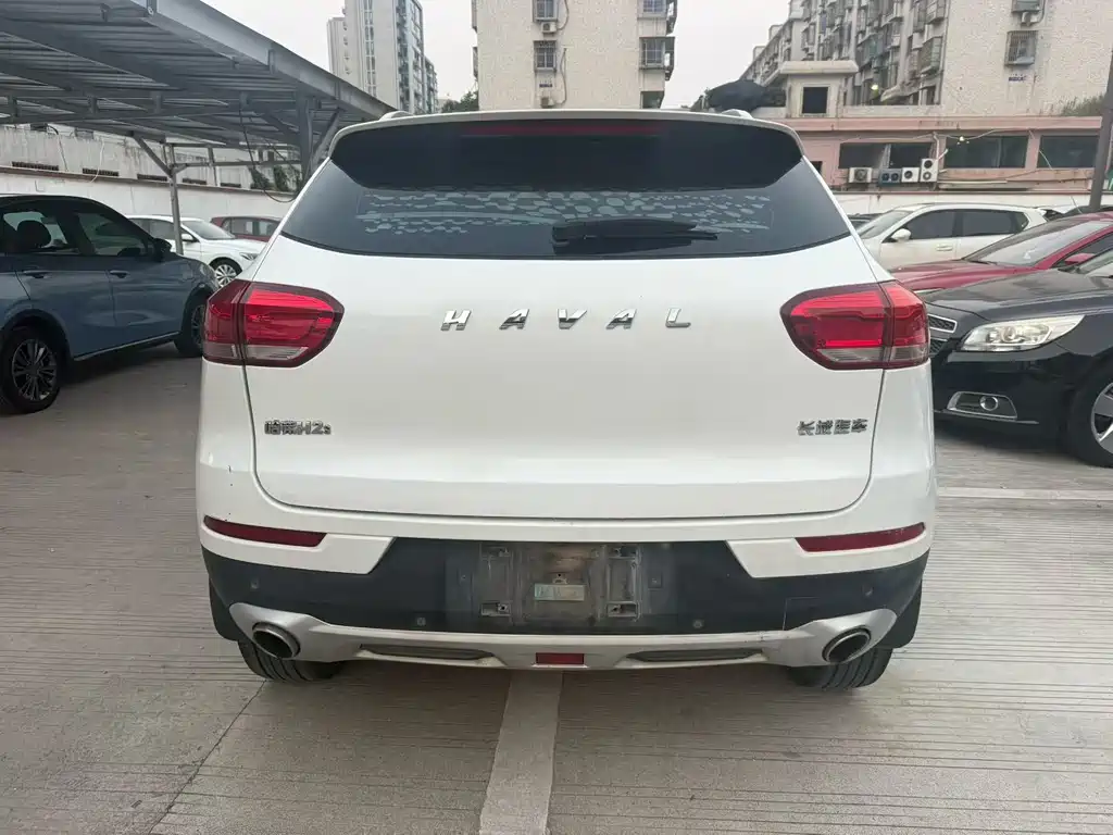 Haval H2s 2018 — фото 8