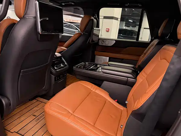 Lincoln Navigator 2020