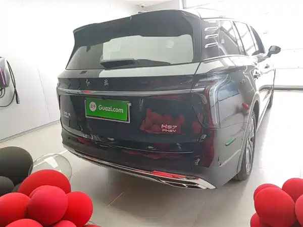 Hongqi HS7 PHEV 2024