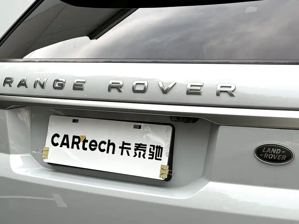 Land Rover Range Rover Sport 2017 — фото 21