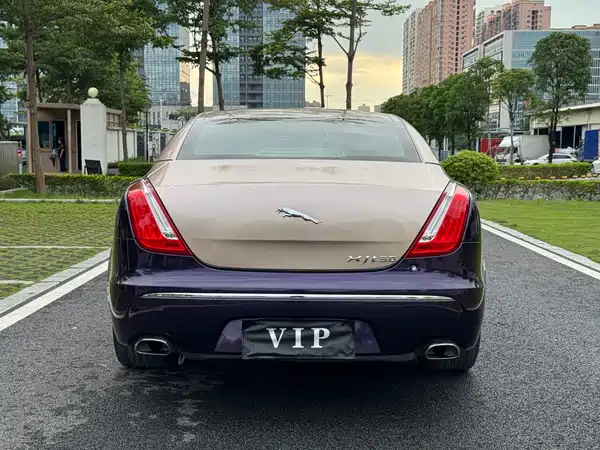 Jaguar XJ 2012