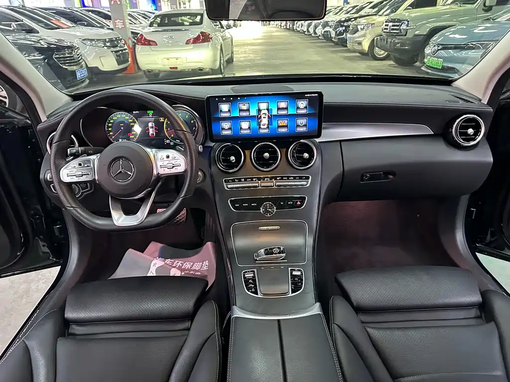Mercedes-Benz C-Class 2021 — фото 12