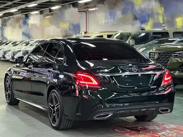 Mercedes-Benz C-Class 2021