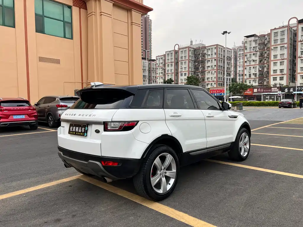 Land Rover Evoque 2018 — фото 4